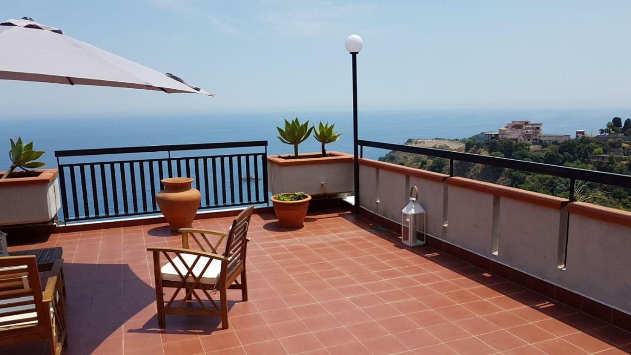 Apartamento Elisa'S House Taormina Exterior foto