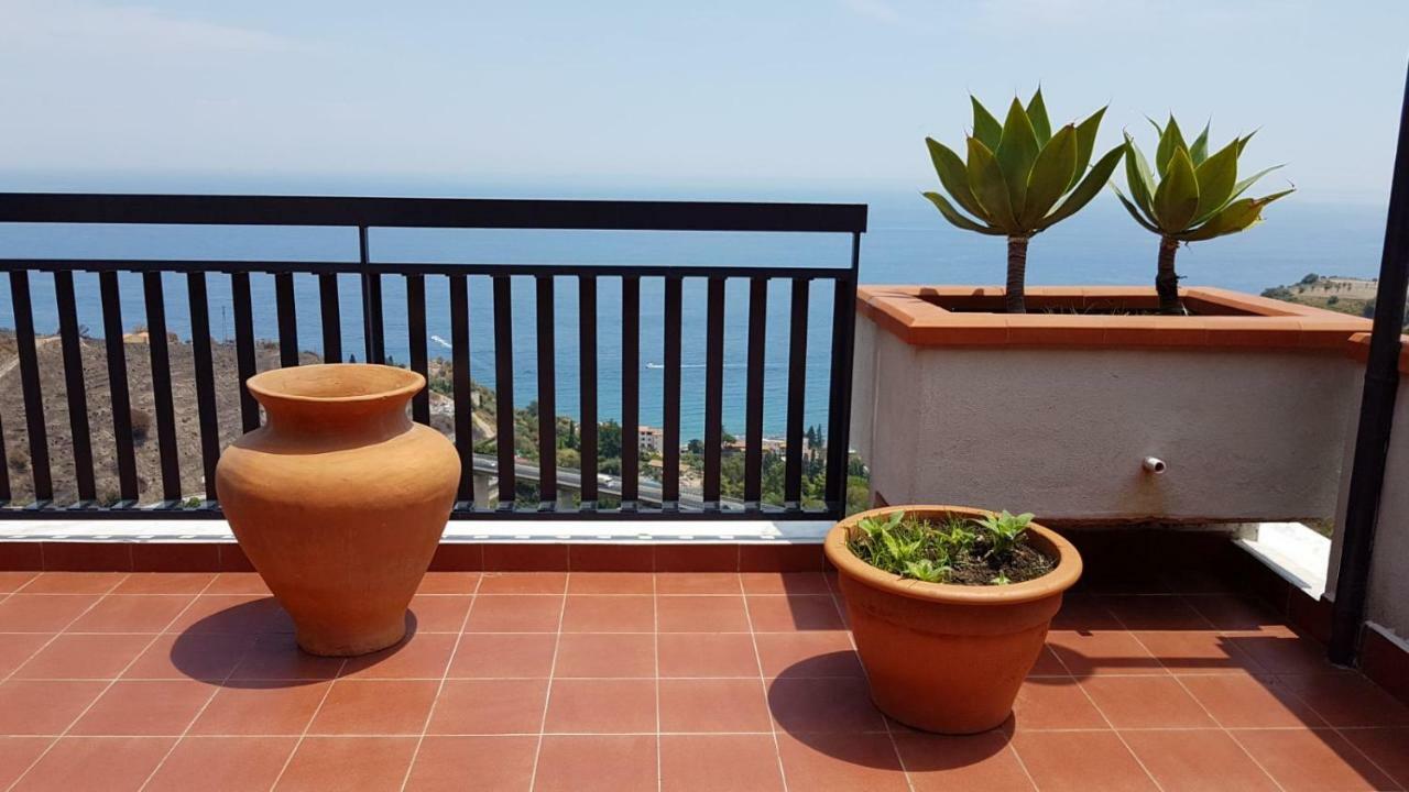 Apartamento Elisa'S House Taormina Exterior foto